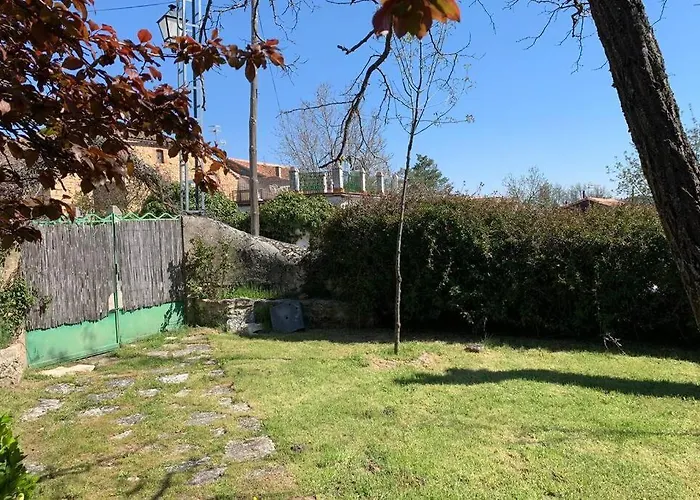 Casa Del Rio Torre Val De San Pedro